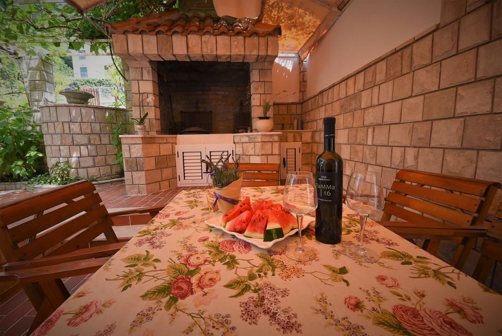 Apartman Taraca Villa Knezevic Herceg Novi Kültér fotó